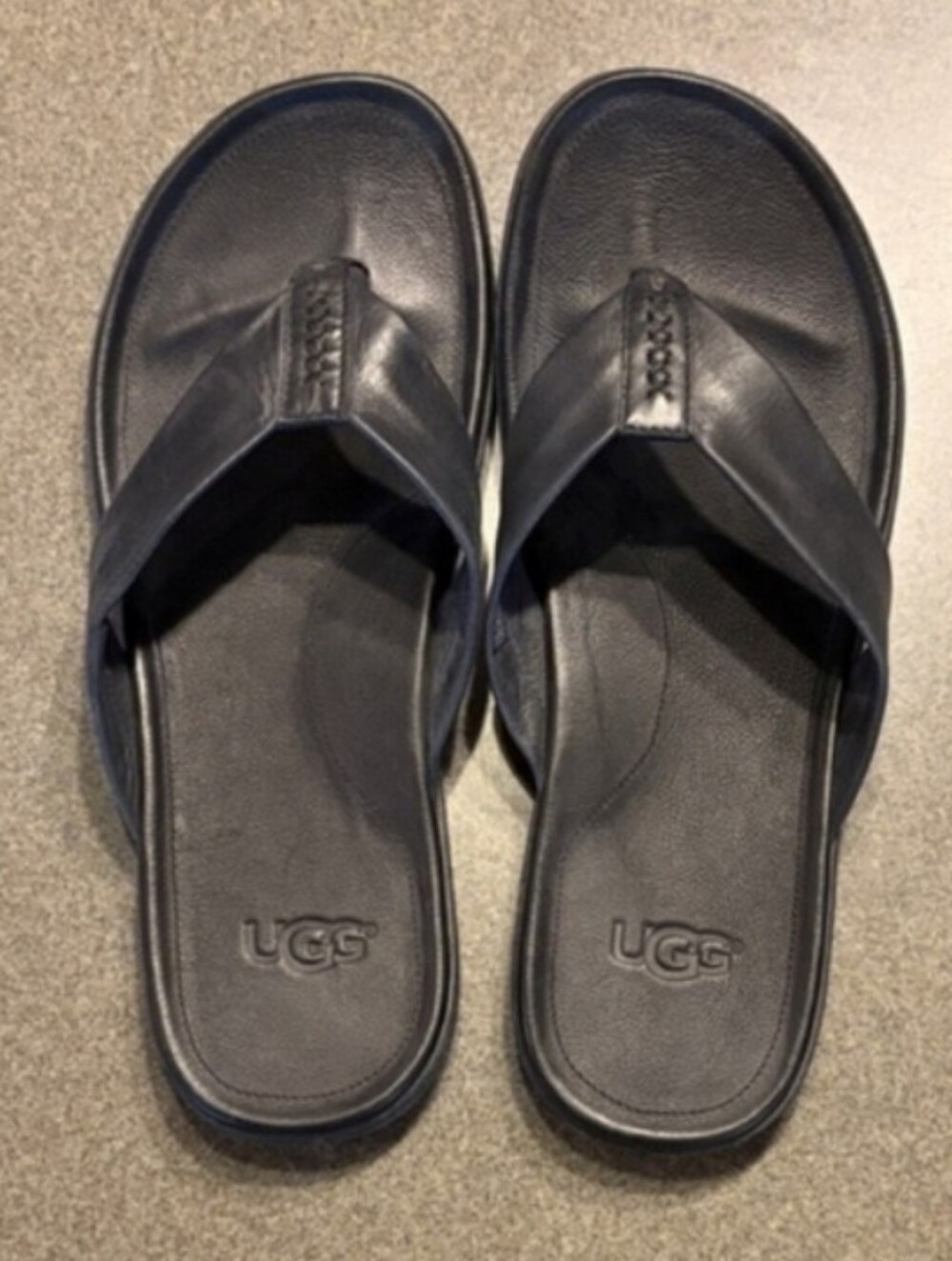 🩴 UGG